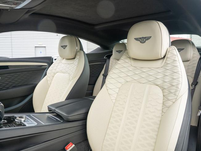 BENTLEY Continental Photo 21