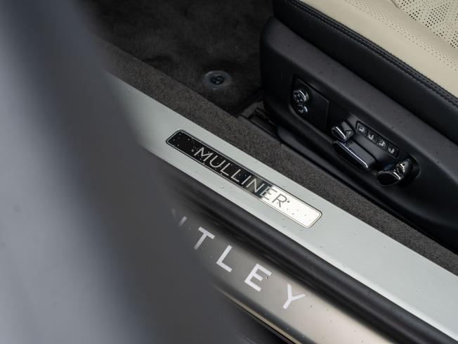 BENTLEY Continental Photo 23