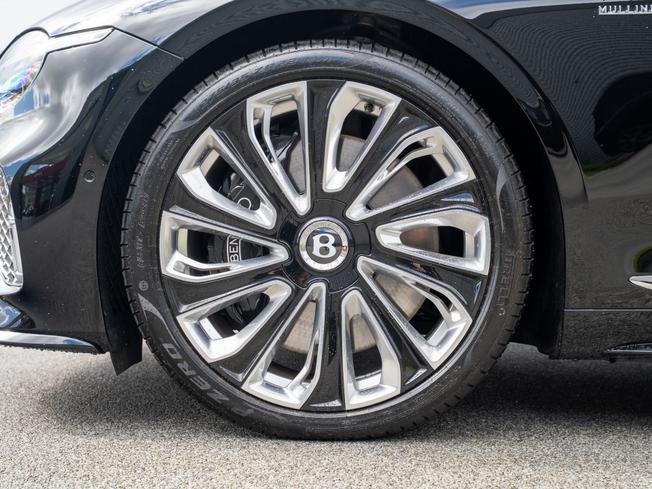 BENTLEY Continental Photo 6
