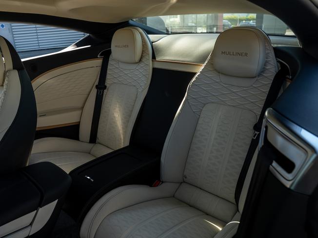 BENTLEY Continental Photo 22