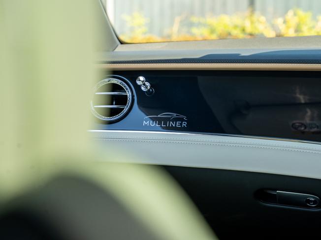 BENTLEY Continental Photo 39