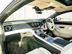 BENTLEY Continental GT Photo 2