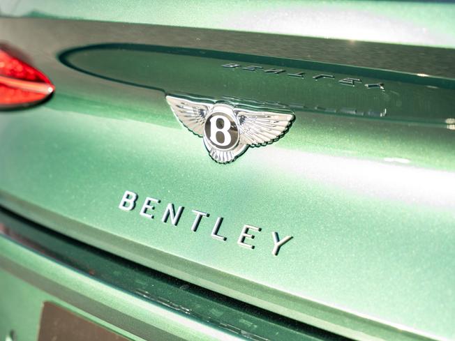 BENTLEY Continental GT Photo 8