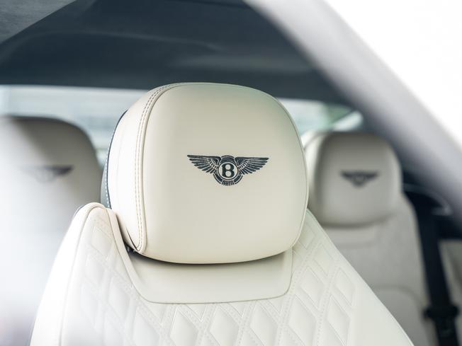 BENTLEY Continental GT Photo 23
