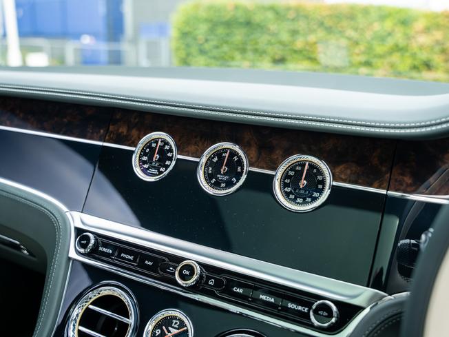 BENTLEY Continental GT Photo 30
