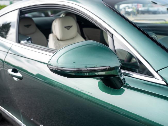 BENTLEY Continental GT Photo 35