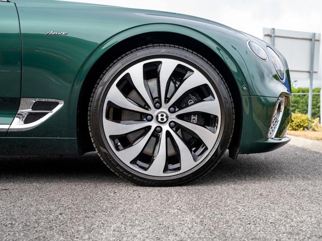 BENTLEY Continental GT Photo 6