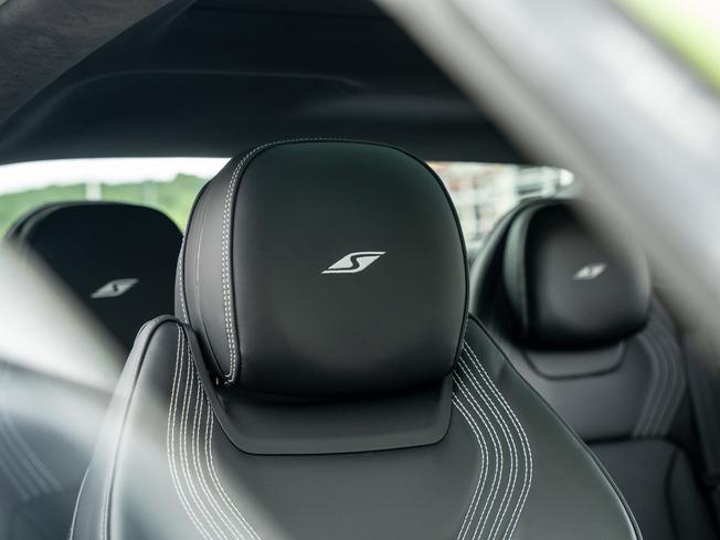 BENTLEY Continental Photo 24