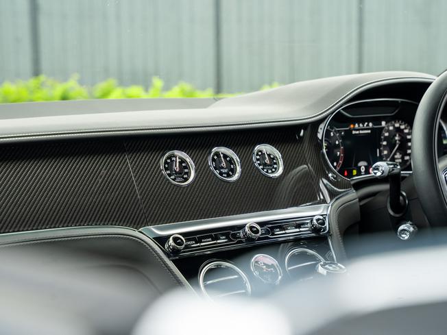 BENTLEY Continental Photo 31