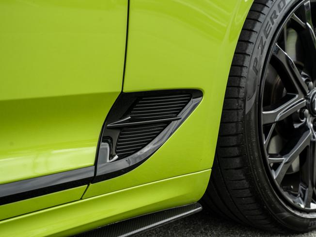 BENTLEY Continental Photo 39