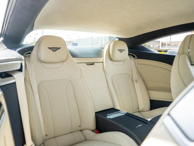 BENTLEY Continental GT Photo 21