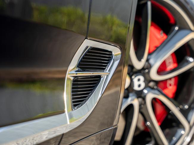 BENTLEY Continental GT Photo 35