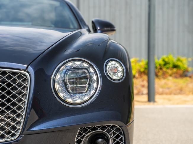 BENTLEY Continental GT Photo 36