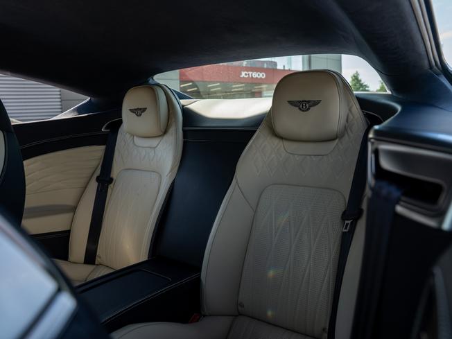 BENTLEY Continental GT Photo 20