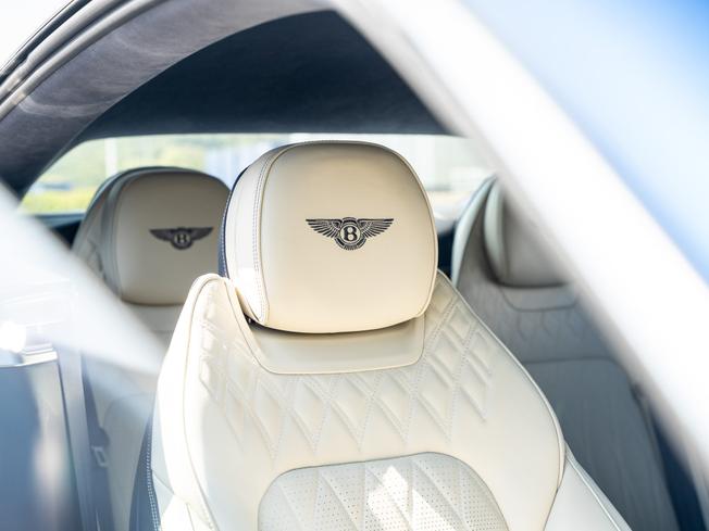 BENTLEY Continental GT Photo 22