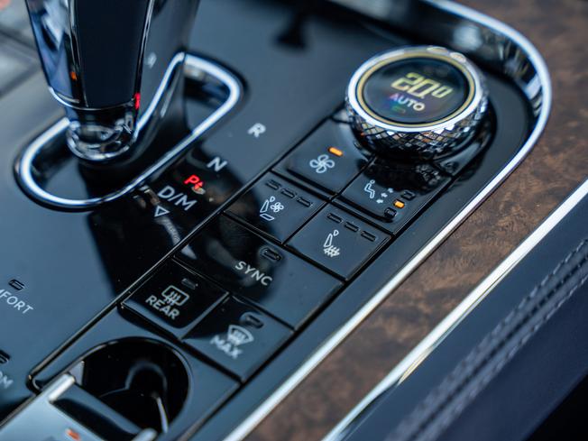 BENTLEY Continental GT Photo 28