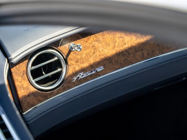 BENTLEY Continental GT Photo 34