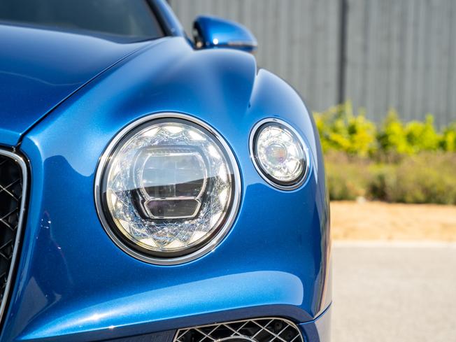 BENTLEY Continental GT Photo 42