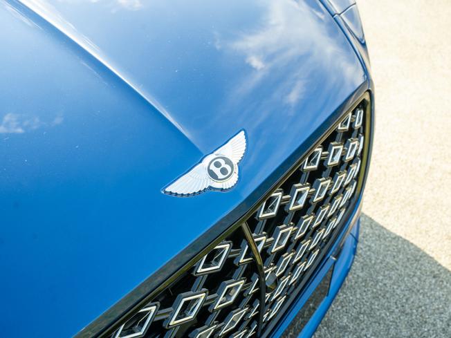 BENTLEY Continental Photo 39