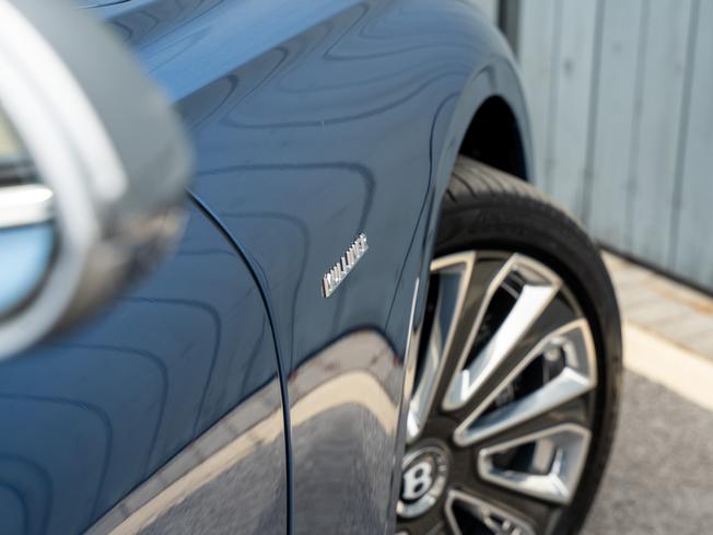 BENTLEY Continental Photo 12