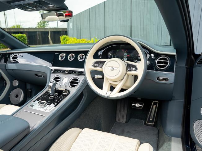 BENTLEY Continental Photo 14