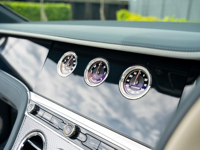 BENTLEY Continental Photo 28
