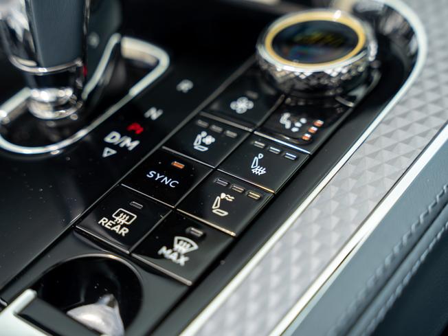 BENTLEY Continental Photo 31