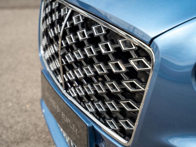 BENTLEY Continental Photo 41