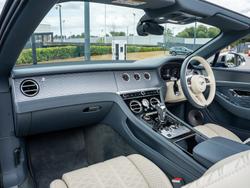 BENTLEY Continental GTC Photo 2