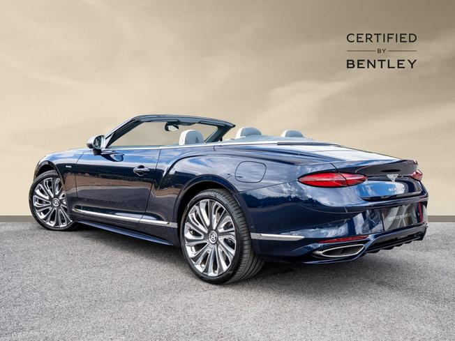 BENTLEY Continental GTC Photo 3