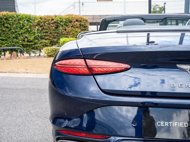 BENTLEY Continental GTC Photo 38