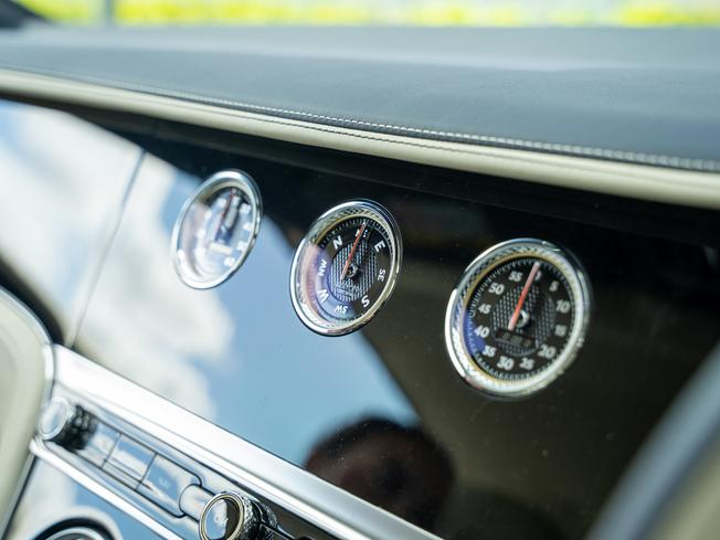 BENTLEY Continental Photo 34
