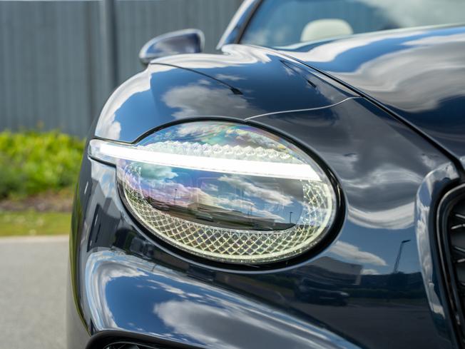 BENTLEY Continental Photo 36
