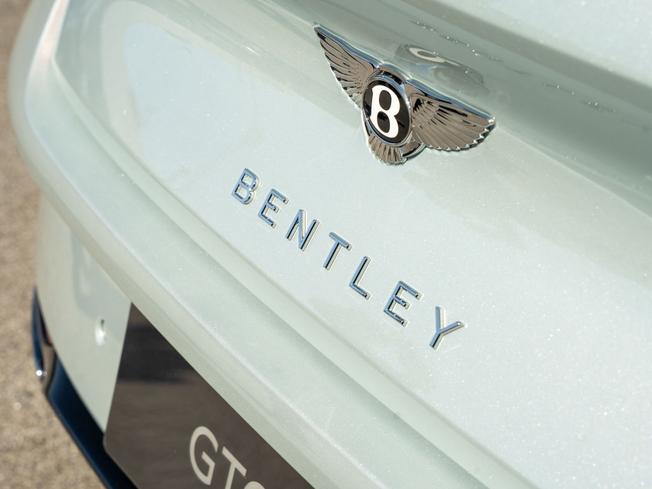 BENTLEY Continental Photo 11