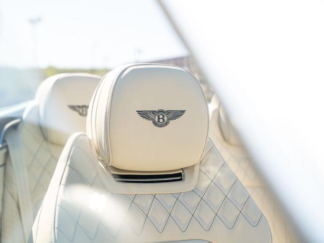 BENTLEY Continental Photo 27