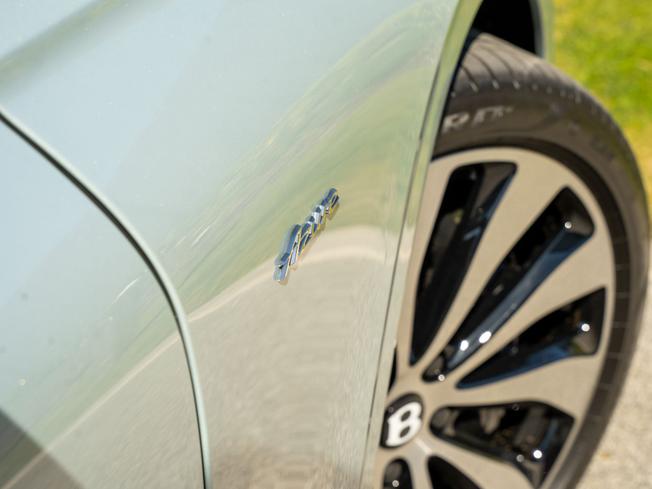 BENTLEY Continental Photo 42