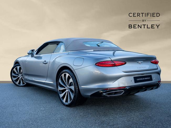 BENTLEY Continental GTC Photo 16