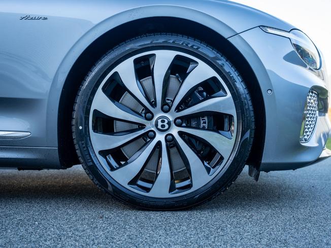 BENTLEY Continental GTC Photo 6