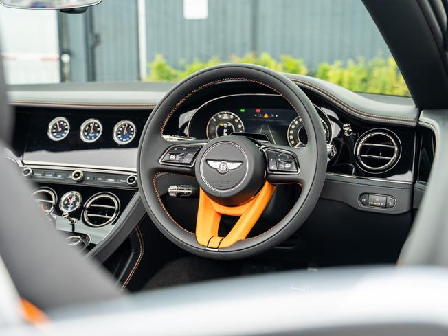 BENTLEY Continental Photo 20