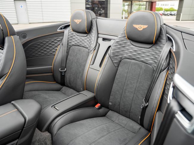 BENTLEY Continental Photo 24