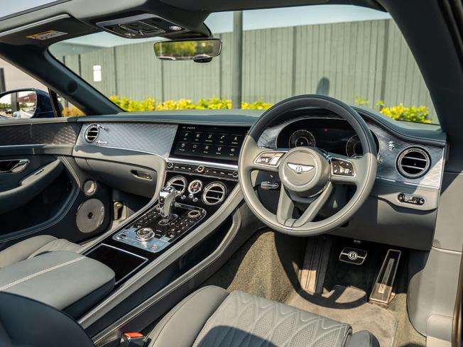 BENTLEY Continental Photo 11