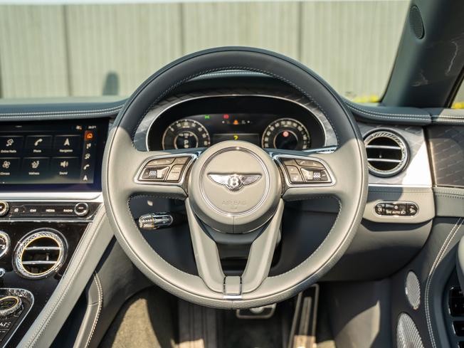 BENTLEY Continental Photo 20
