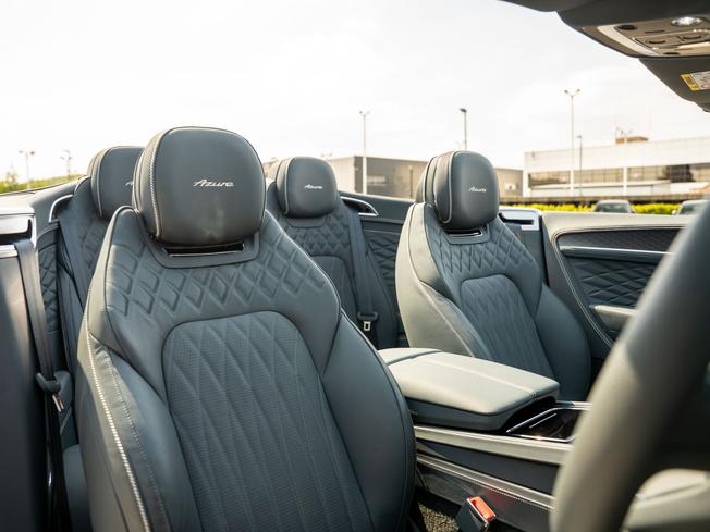 BENTLEY Continental Photo 22
