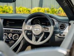 BENTLEY Continental Photo 4