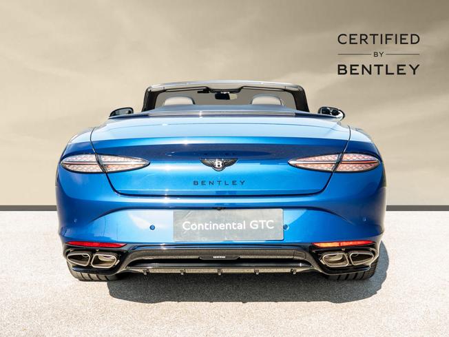 BENTLEY Continental GTC Photo 16