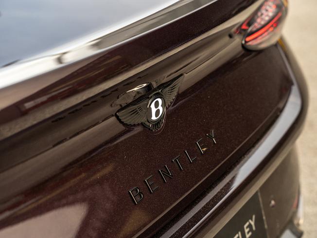 BENTLEY Continental GTC Photo 11