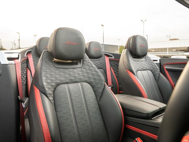 BENTLEY Continental GTC Photo 24