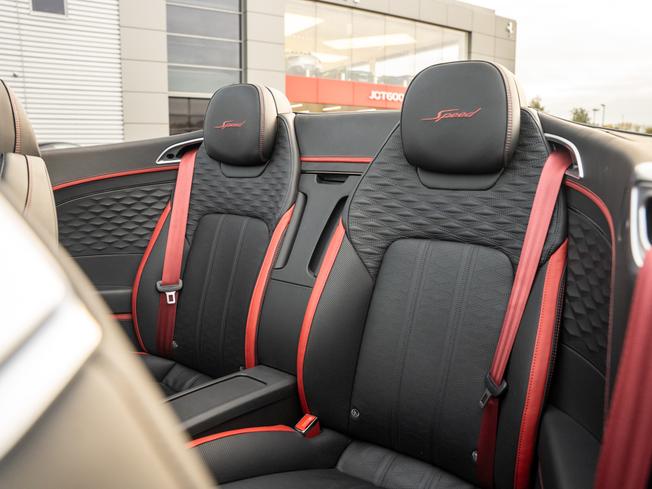 BENTLEY Continental GTC Photo 26