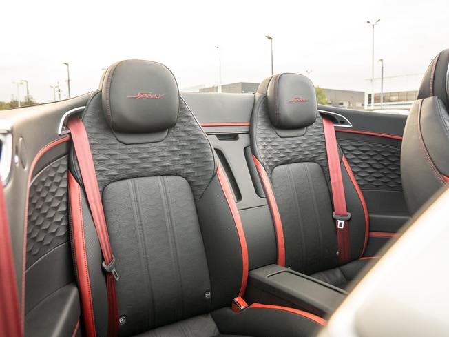 BENTLEY Continental GTC Photo 27