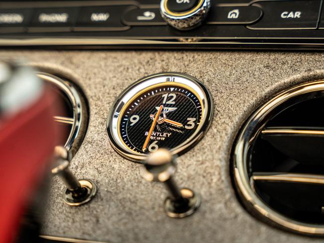 BENTLEY Continental GTC Photo 32